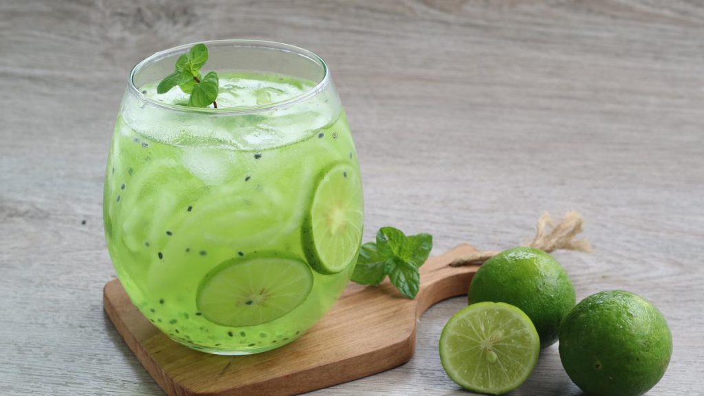 Es Timun Serut Jeruk Nipis dan Daun Mint