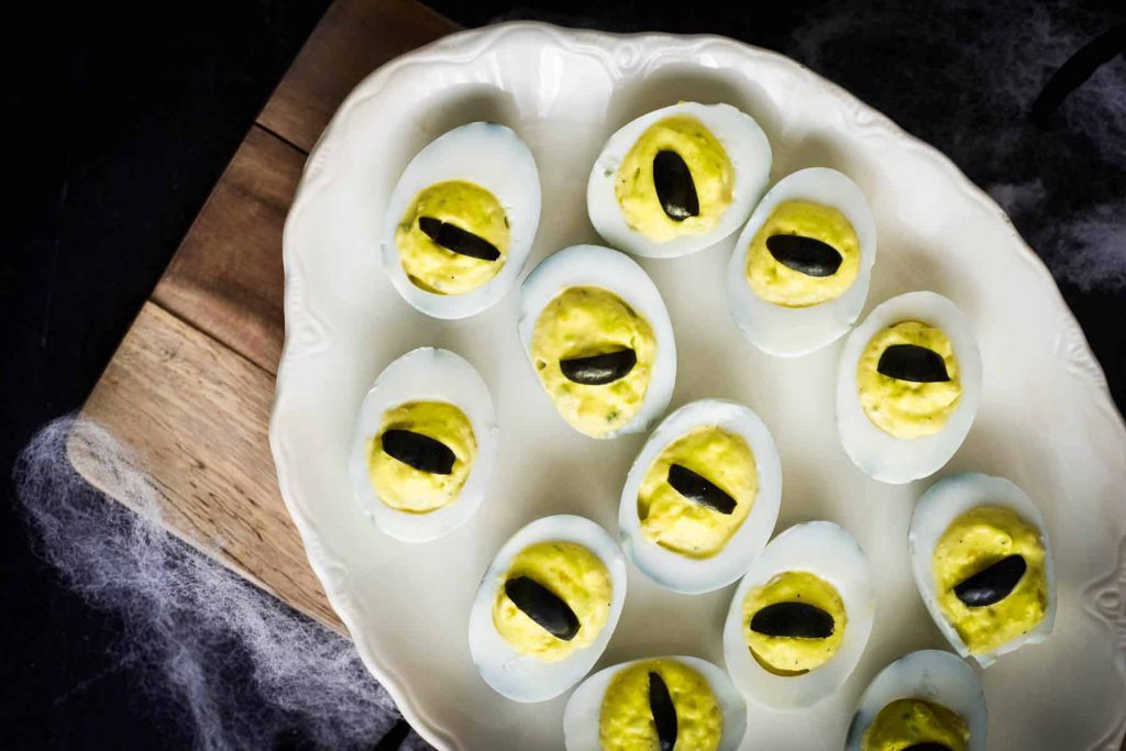 Telur Iblis (Deviled Eggs)
