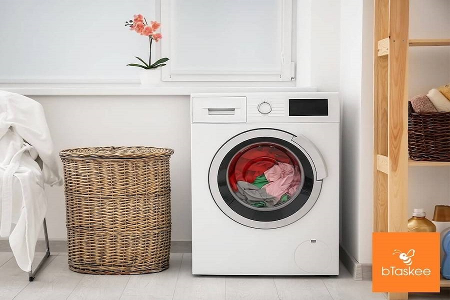 Tại bTaskee, vệ sinh rèm cửa luôn được thực hiện đúng quy trình