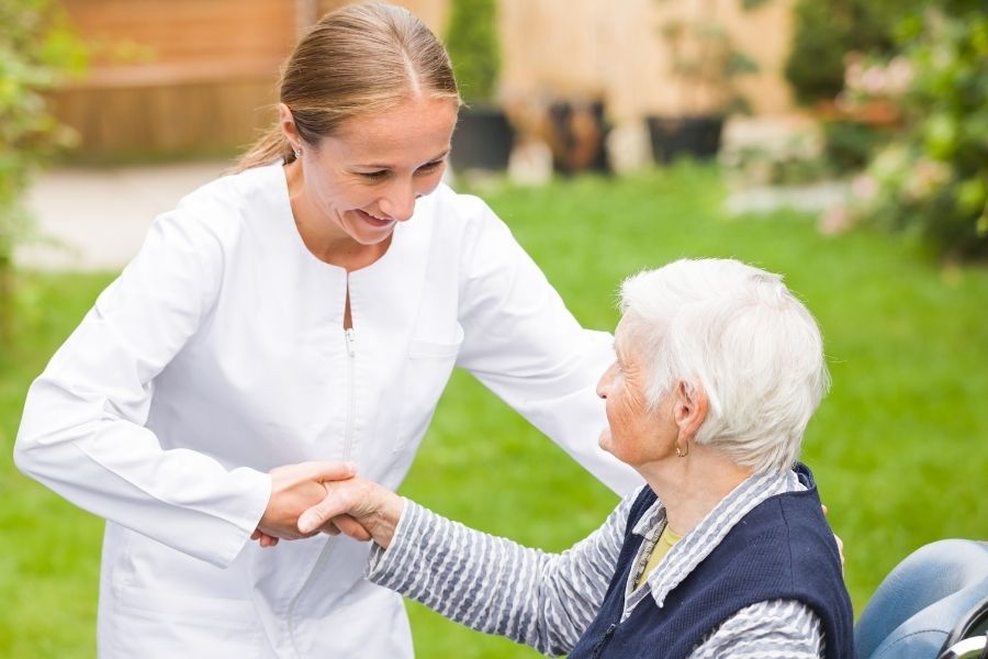 Dịch vụ chăm sóc người cao tuổi mang đến sự hỗ trợ tuyệt vời