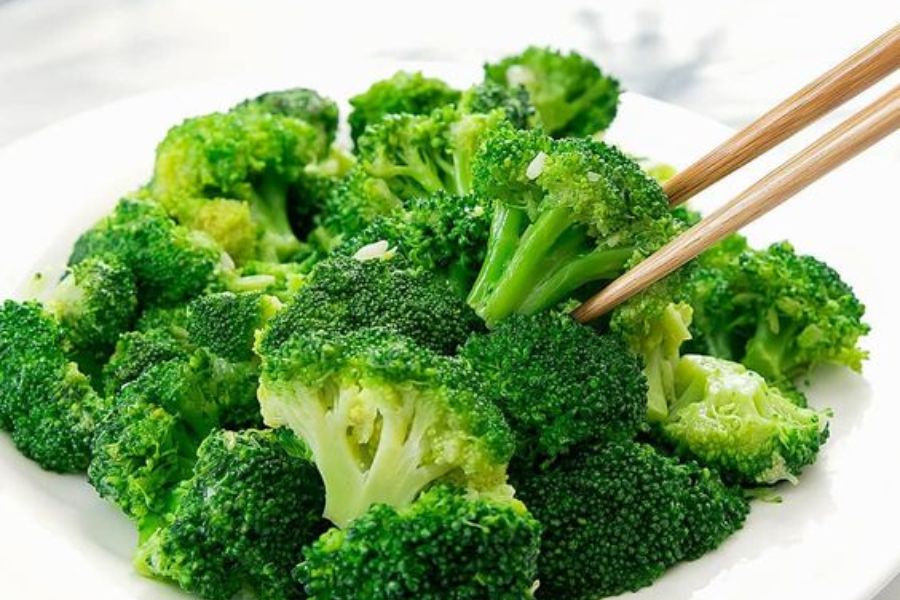 Bông cải xanh chứa ít calo rất tốt cho người giảm cân