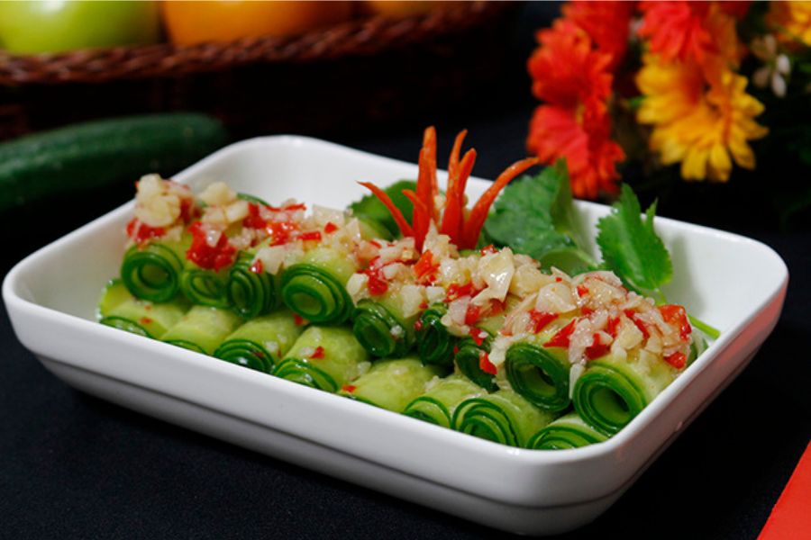Salad rau tươi món ngon trong thực đơn chay 30 ngày
