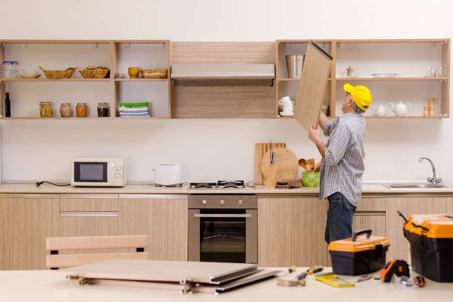 Plywood cũng được sử dụng để thiết kế tủ bếp