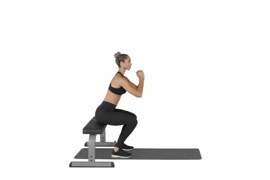 Jump squats giúp cải thiện vòng 3 và giúp săn chắc cơ vô cùng hiệu quả
