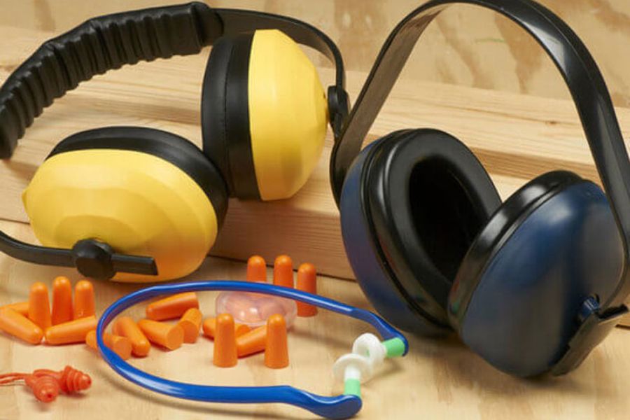 Lựa chọn các thiết bị chống ồn chất lượng để không ảnh hưởng đến sức khỏe