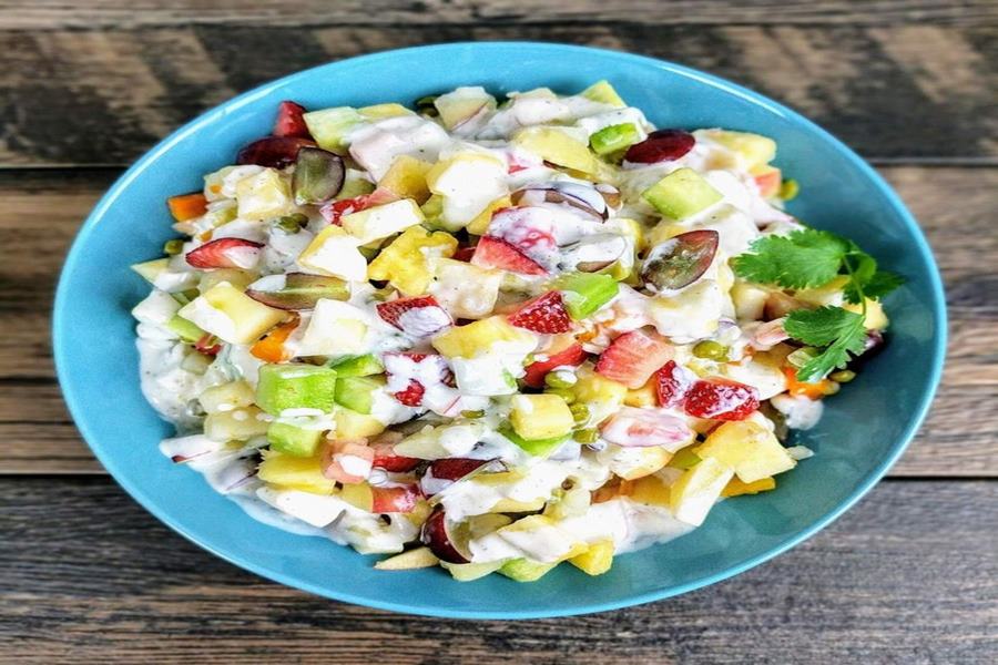 Salad trộn đầy đủ dinh dưỡng cho bữa sáng