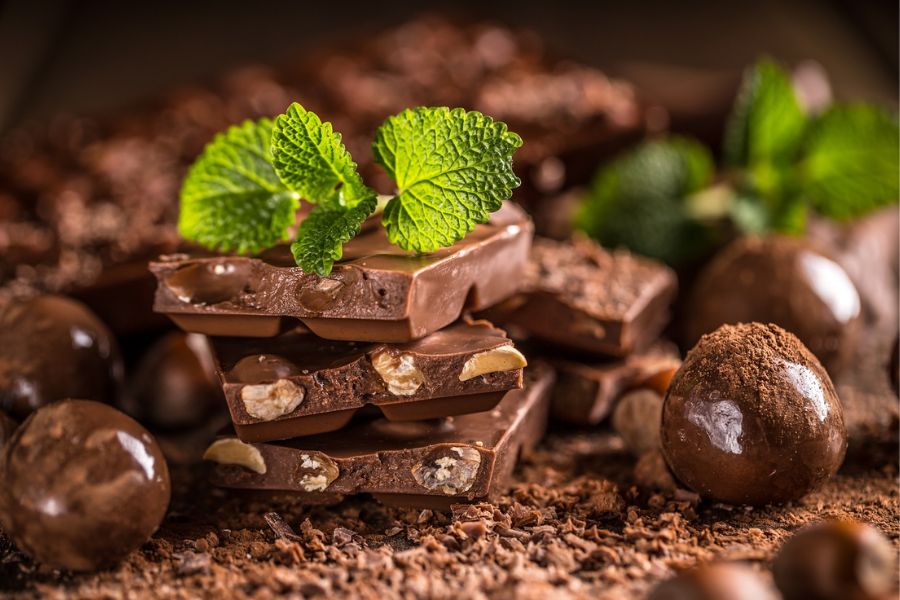 ăn chocolate để tăng trí nhớ trong mùa thi