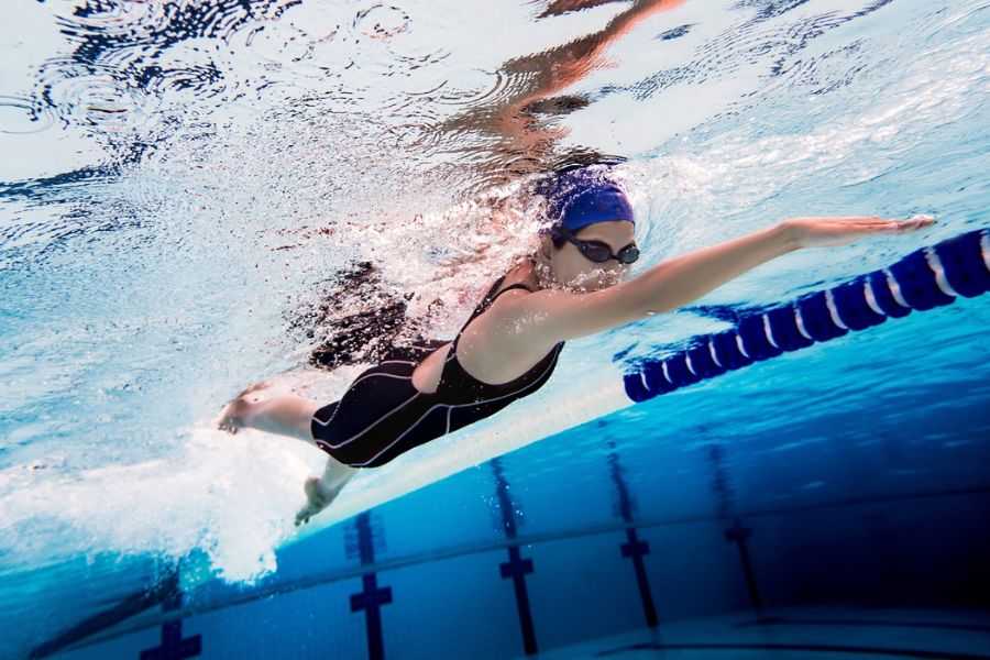 Sức khỏe tim mạch sẽ được cải thiện đáng kể khi bơi thường xuyên