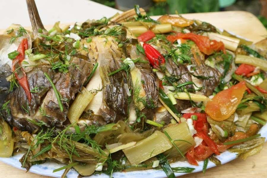 Món cá vược om dưa ‘quốc dân’, được nhiều người yêu thích