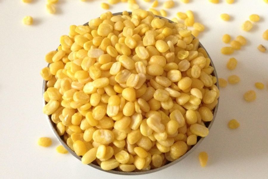 Chọn những hạt đậu sáng bóng, màu vàng tươi để có được ly nước ép thơm ngon nhất
