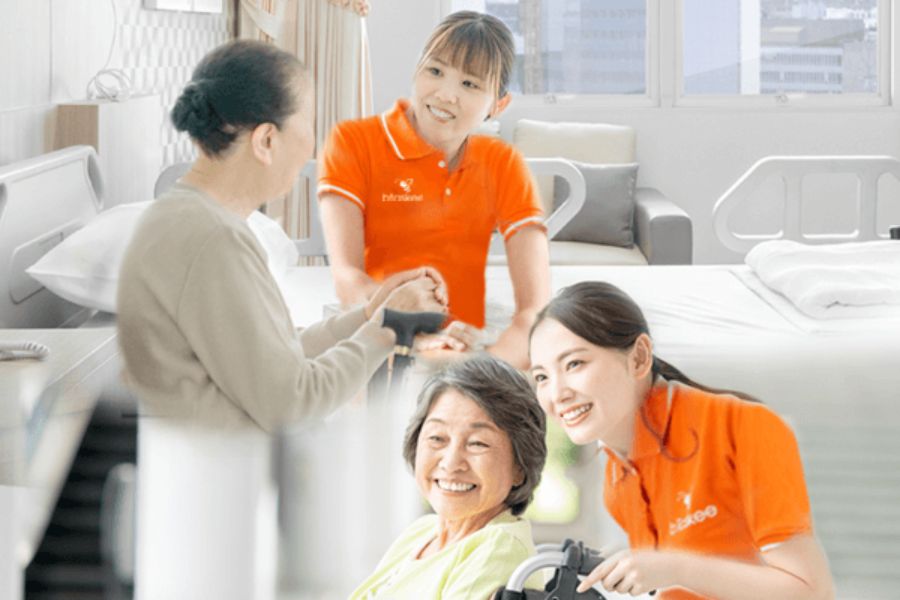 Giúp việc chăm người già tại nhà đảm bảo an toàn và sức khỏe