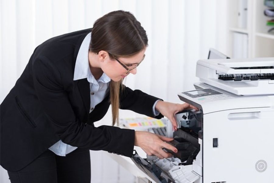 Kiểm tra và xử lý các lỗi thường gặp khiến máy in bị kẹt giấy