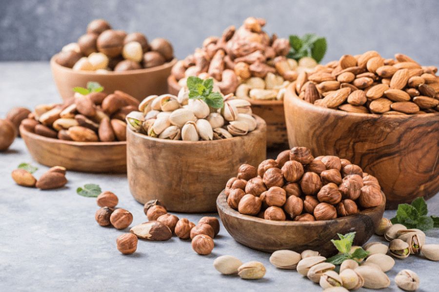Các loại hạt là nguồn thực phẩm chứa hàm lượng chất xơ, protein dồi dào