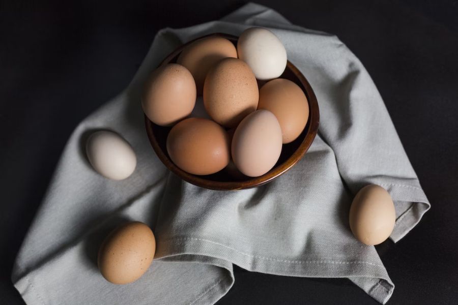Trứng là loại thực phẩm chứa nhiều chất dinh dưỡng cần thiết cho cơ thể