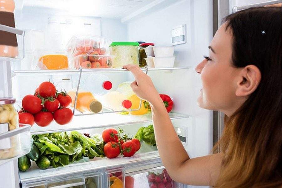 Bảo quản đu đủ trong ngăn mát tủ lạnh.