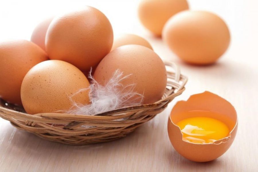 Lượng calo trong lòng đỏ của trứng là 55 - 130 calo.