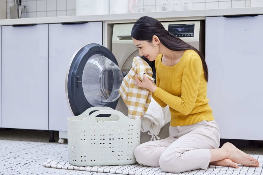 Sử dụng chế độ giặt phù hợp giúp bảo vệ quần áo.