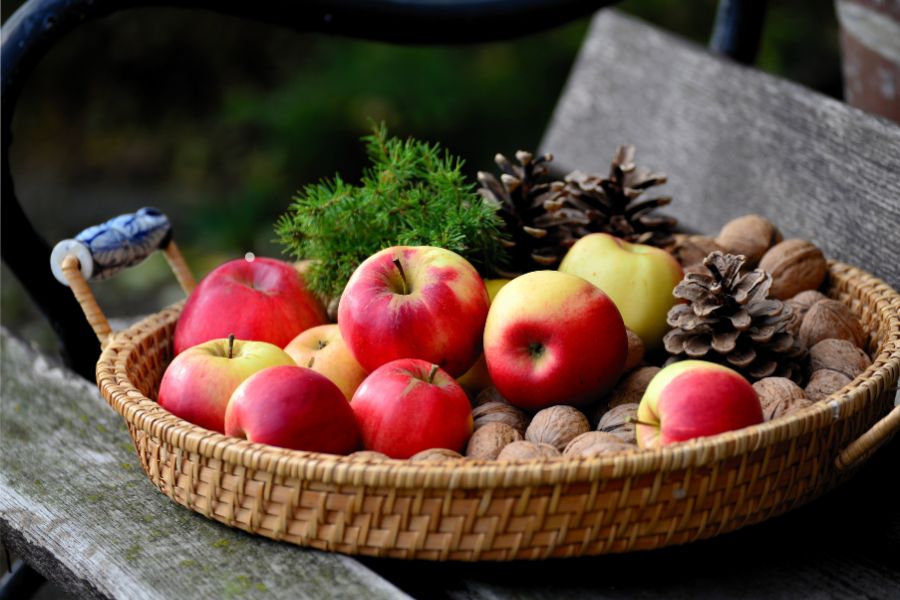 Các loại trái cây tốt cho sức khỏe thường được dùng làm quà tặng dịp Tết.