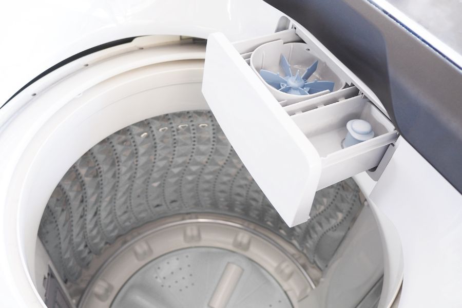 Cách sử dụng chế độ Tub Clean máy giặt LG cửa trên không quá khác biệt so với máy cửa trước.