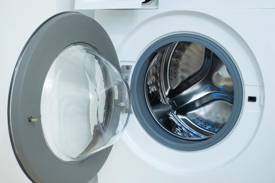 Chế độ Drain trên máy giặt được sử dụng trong trường hợp muốn loại bỏ nước, làm khô lồng giặt.