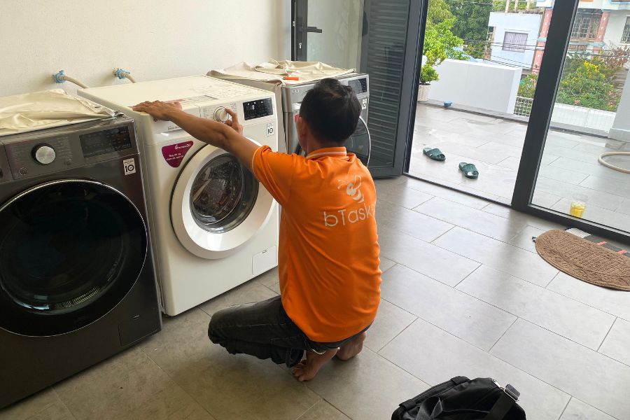 Mã lỗi máy giặt LG cửa ngang sẽ được tìm ra trong quá trình kiểm tra tổng quan máy giặt.