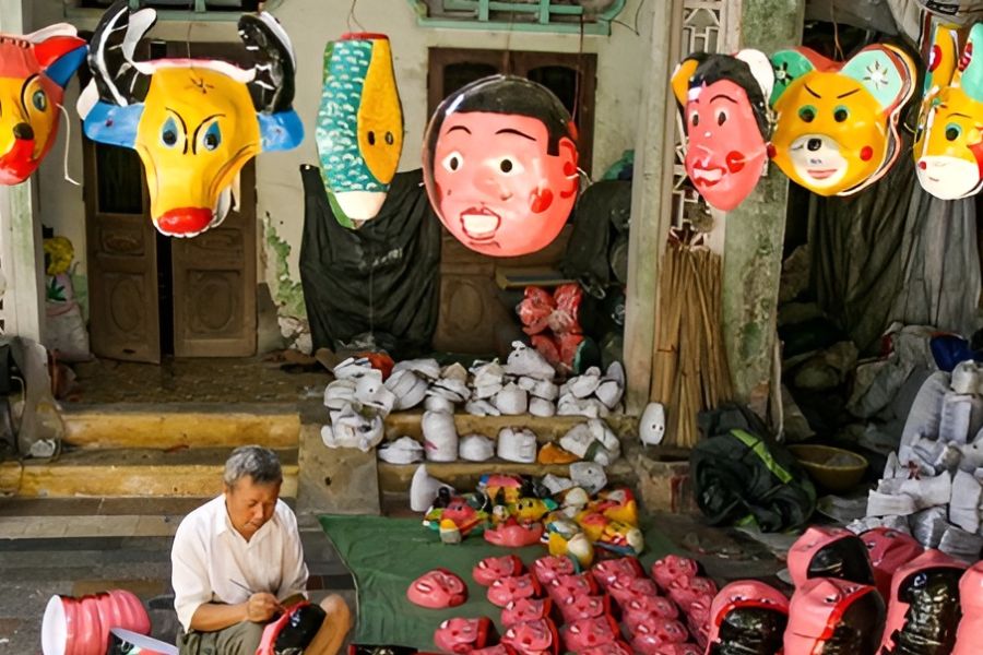 Làng ông Hảo được biết đến là làng đồ chơi Trung Thu truyền thống nổi tiếng tại Việt Nam.
