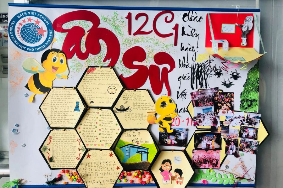 Mẫu báo tường 20/11 chủ đề “Ân sư” với nhiều hình ảnh kỷ niệm và thư tay từ Chi đội lớp 12C1 Trường THPT Bách Việt.
