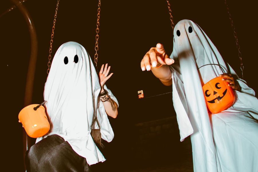 Hóa trang trong ngày Halloween được xem như tinh thần của lễ hội.
