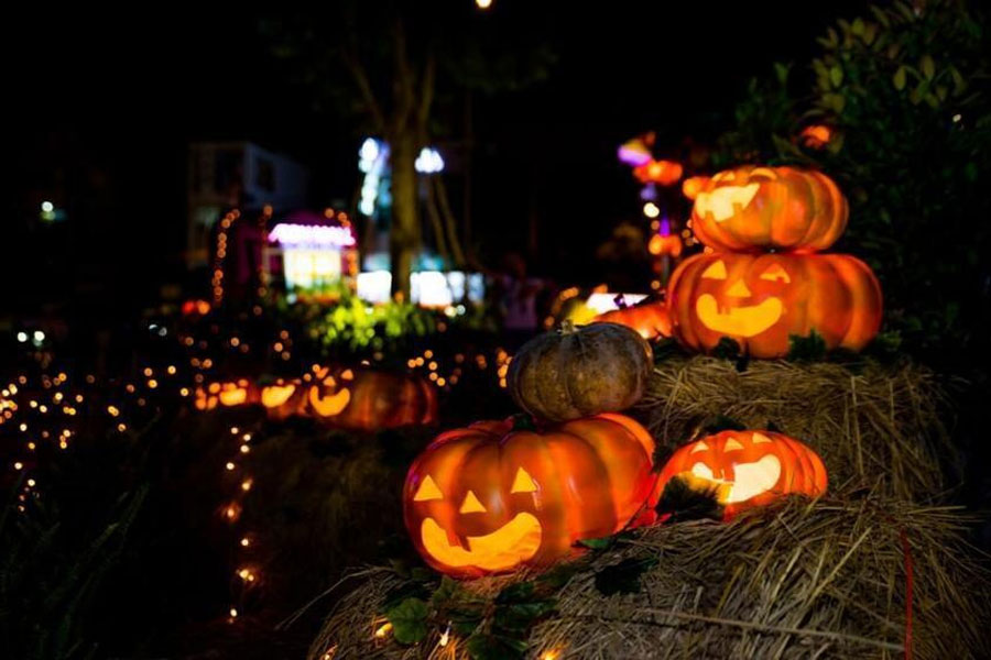 Công viên Thống Nhất cực kỳ chịu chi cho dịp Halloween hàng năm.