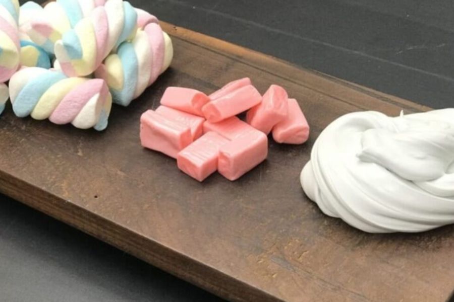 Làm slime bằng kẹo Marshmallow và lò vi sóng.