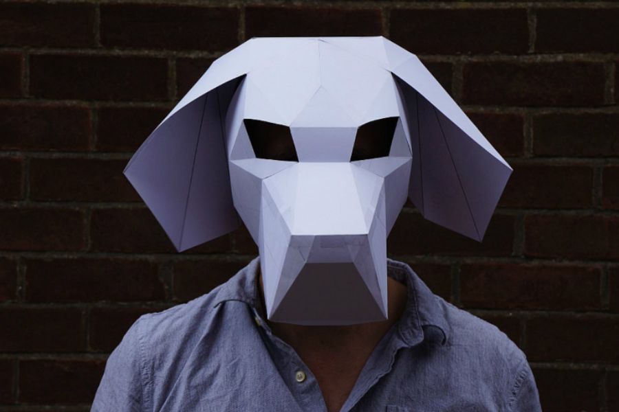 Mặt nạ 3D Geometric Halloween với hình dáng một chú chó săn mồi đầy nội lực.
