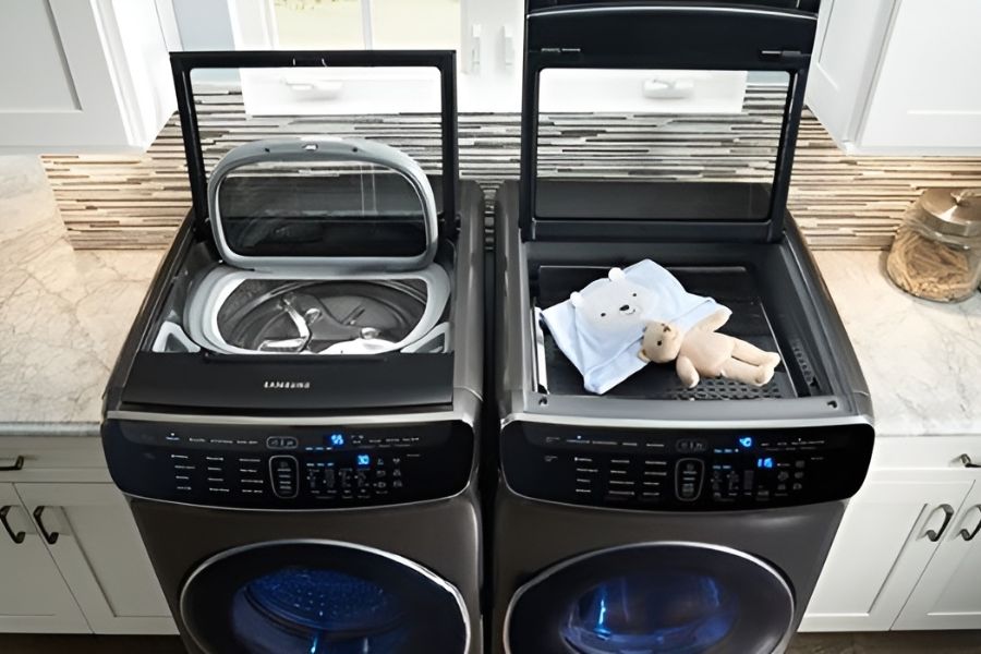 Máy giặt 2 ngăn FlexWash của Samsung.
