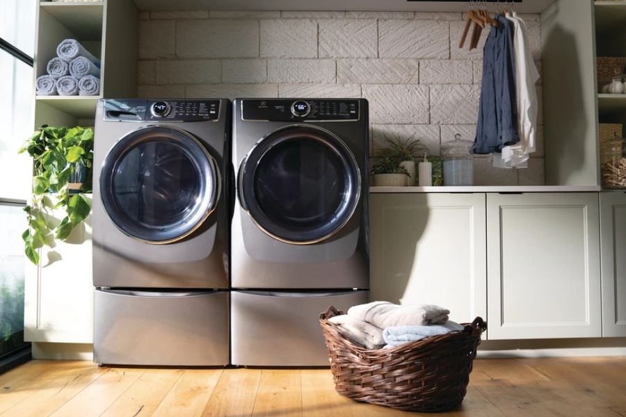 Máy giặt sấy khô được tích hợp đa tính năng nhằm nâng tầm trải nghiệm người tiêu dùng.