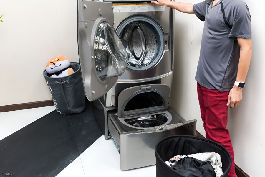 Máy giặt 2 ngăn vẫn còn một vài nhược điểm như giá bán cao, sửa chữa khó,...