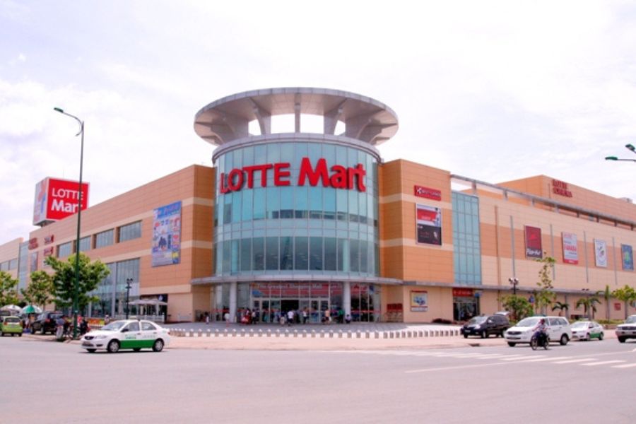 Siêu thị Lotte Mart Biên Hòa là nơi không thể bỏ qua trong danh sách chơi Noel.