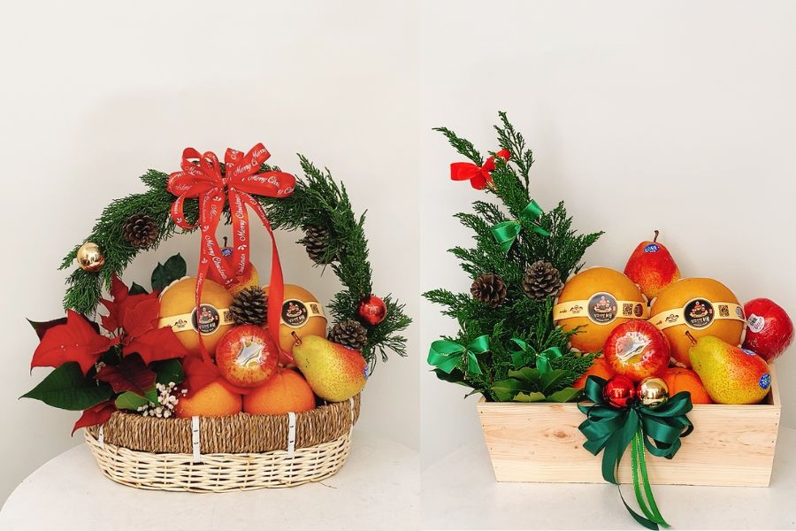 Giỏ trái cây được xếp đẹp mắt thích hợp làm quà tặng vào dịp Noel cuối năm cho khách hàng.
