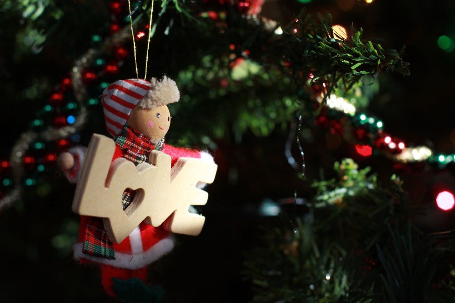 Hâm nóng tình cảm bằng những lời chúc Giáng Sinh cho người yêu bằng tiếng Anh ý nghĩa nhất.