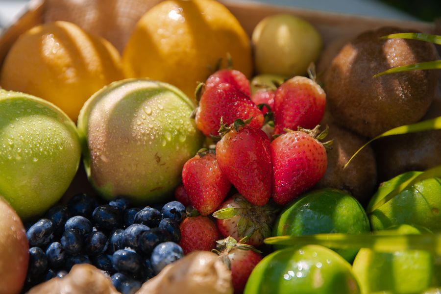 Lưu ý nên lựa chọn loại trái cây tươi sạch để nâng cao hiệu quả giảm cân.