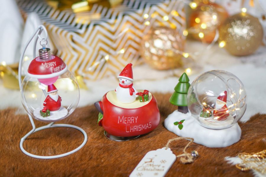 Idea Shop có nhiều quà tặng Giáng Sinh nhỏ xinh để bạn tặng bạn bè, người thân.