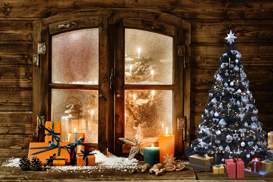 Mẫu trang trí cửa sổ Giáng Sinh bắt mắt.