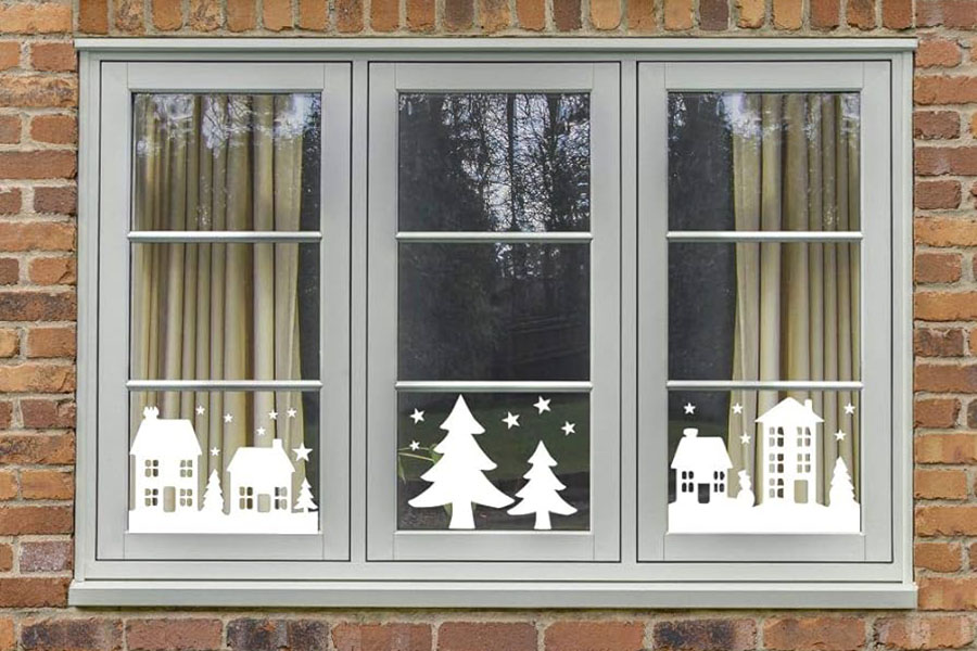 Vẽ cửa sổ Noel đơn giản.