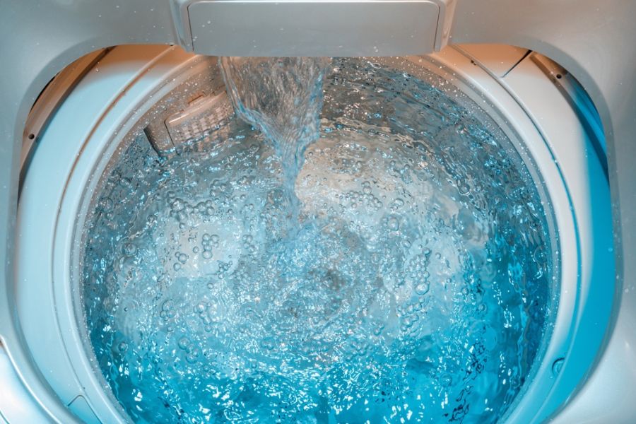 Phao máy giặt bị hư có thể từ nguyên nhân trong việc máy giặt liên tục cấp nước.