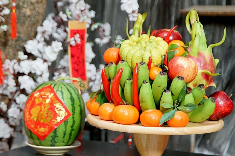 Mâm ngũ quả không thể thiếu trong những ngày Tết.