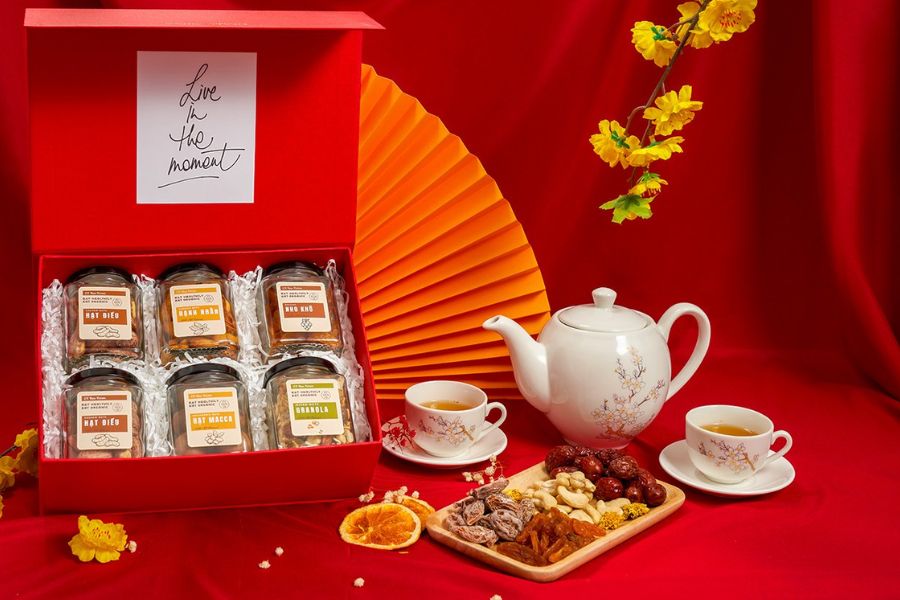 Hộp quà Tết là các loại ngũ cốc giàu dinh dưỡng, nhiều lợi ích cho sức khỏe.