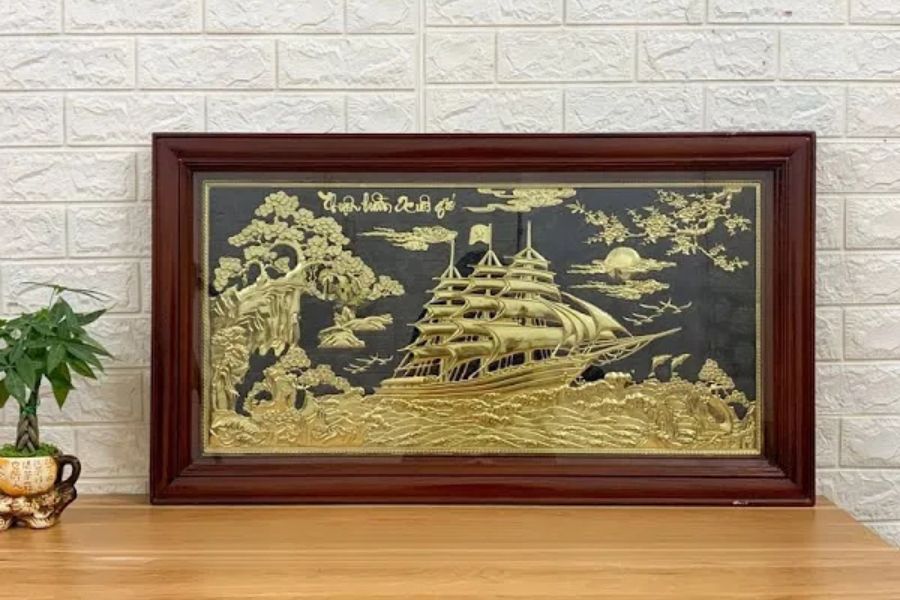 Có thể tặng tranh phong thủy làm quà Tết cho khách hàng với lời chúc năm mới tài lộc hanh thông.