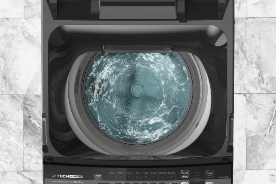 Máy giặt Sharp có chế độ tự vệ sinh lồng giặt, đảm bảo không có nấm mốc, vi khuẩn.