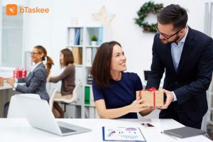 quà tặng 8/3 cho nhân viên nữ