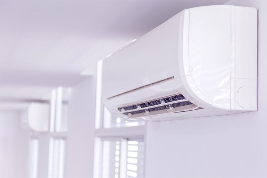 Làm Sạch Hệ Thống Cánh Đảo Gió Toshiba.