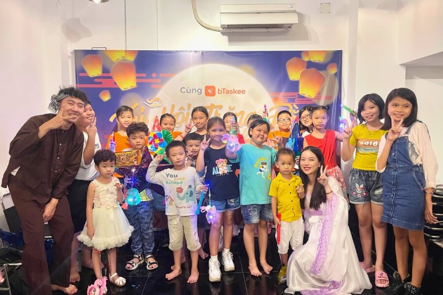 Cùng bTaskee vui hội trăng rằm.