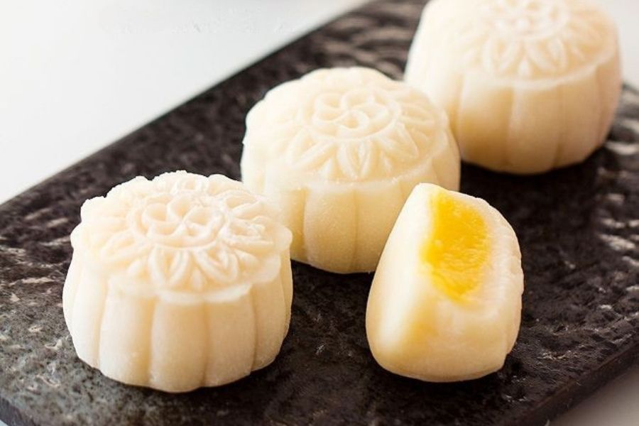 Chiếc bánh dẻo nhân đậu xanh kinh điển.